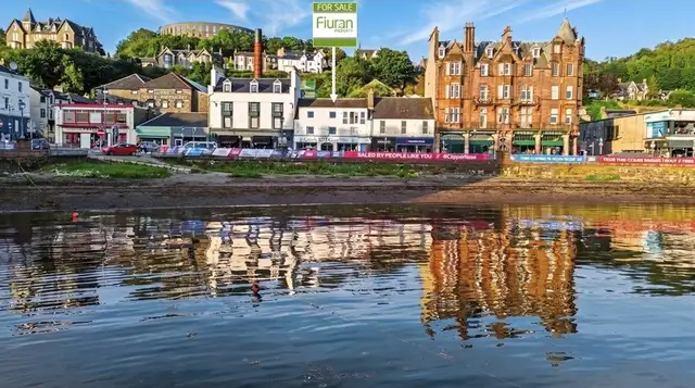 Flat 2, 54 George Street, Oban, Argyll, PA34 5SD