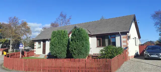 Robertson Drive, Alness, Ross-shire, IV17 0UW