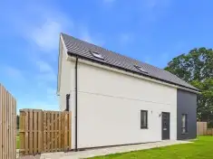 16 Farm Road, Aviemore