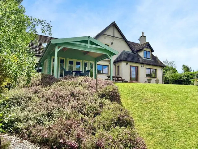 1 Strathview, Ardival, Strathpeffer, IV14 9DS