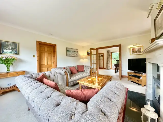 1 Strathview, Ardival, Strathpeffer, IV14 9DS