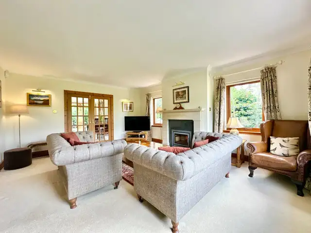 1 Strathview, Ardival, Strathpeffer, IV14 9DS
