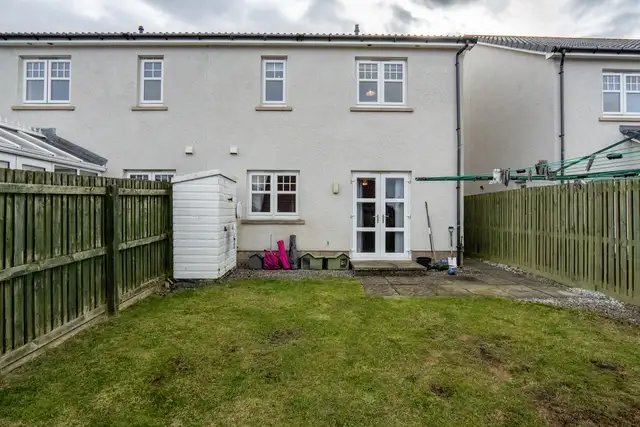 9 Admirals Walk, Inverness IV2 5GU