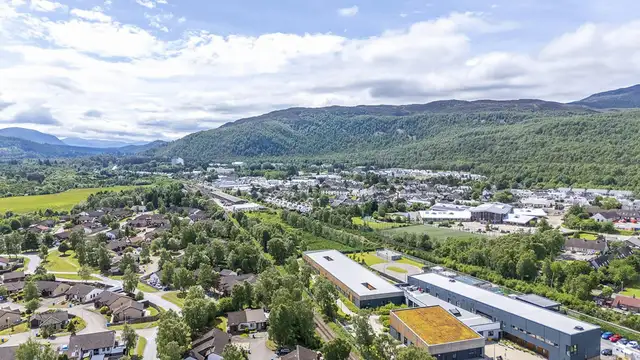 22 Dalnabay, Silverglades, Aviemore, PH22 1RE